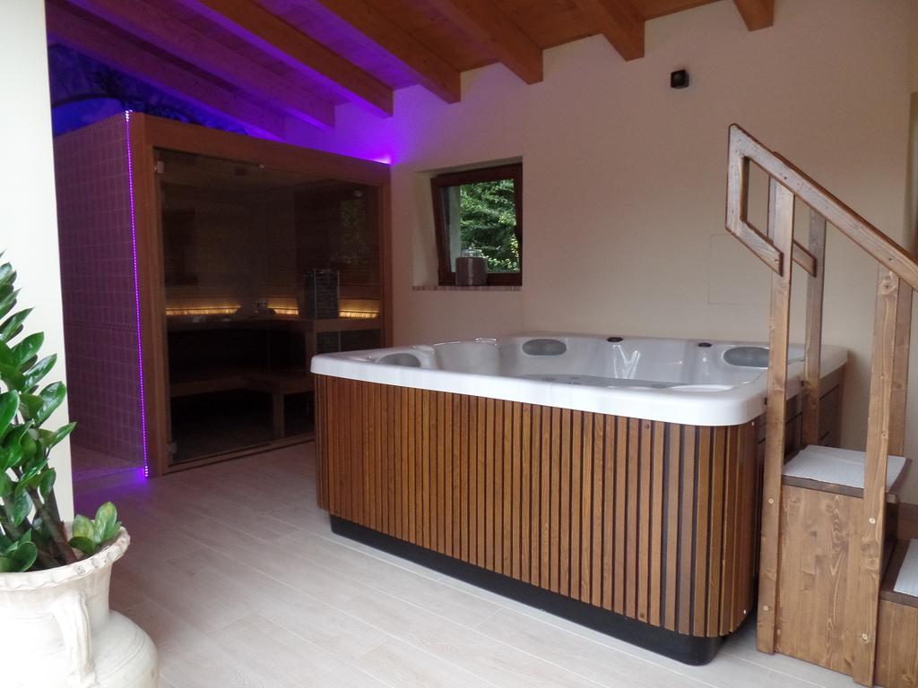 Agriturismo Il Vagabondo Buttrio Kültér fotó