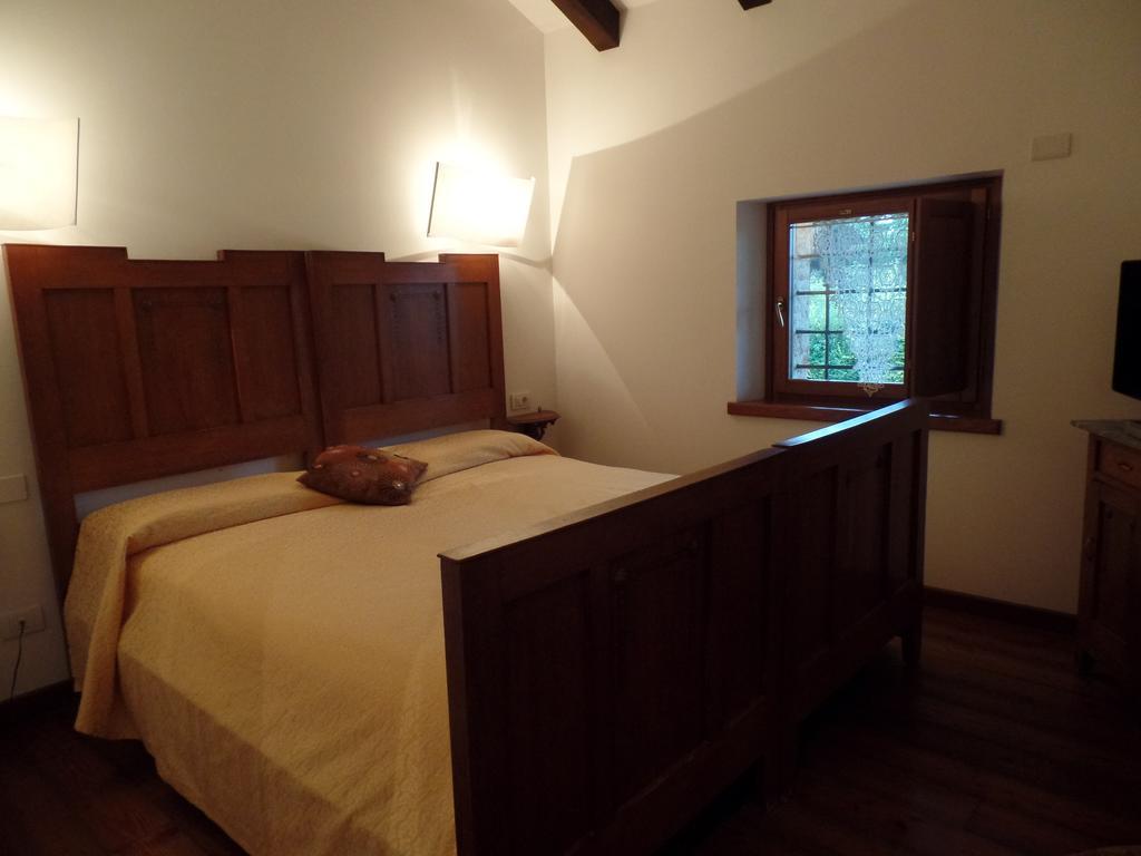Agriturismo Il Vagabondo Buttrio Szoba fotó