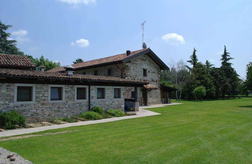 Agriturismo Il Vagabondo Buttrio Kültér fotó